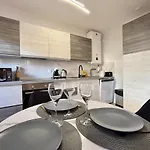 Rénové Climatisé 4 Voyageurs Apartamento *