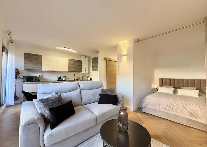 Renove Climatise 4 Voyageurs Apartmán *
