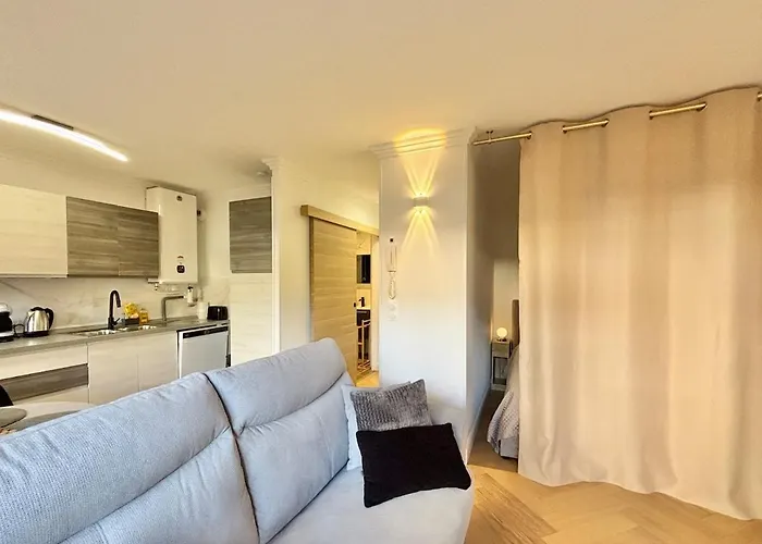 Renove Climatise 4 Voyageurs Apartmán *